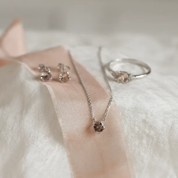 Morganite in gold jewelry collection ANASTASIA Image