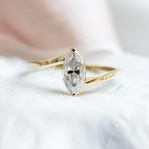 Elegant ring with marquise moissanite CHARLOTTE Thumbnail