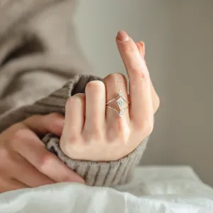 Extravagant split shank ring with moissanites ELOISE Thumbnail