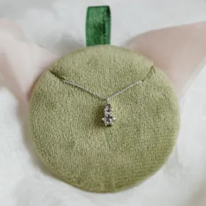 Celý náhrdelník GEORGINA s přívěskem ze salt and pepper diamantů