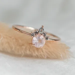 Romantický prsten s morganitem a salt and pepper diamanty DAPHNE Thumbnail