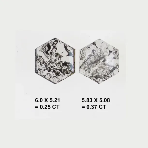 Zlatý prsten s hexagon salt and pepper diamantem REVEL