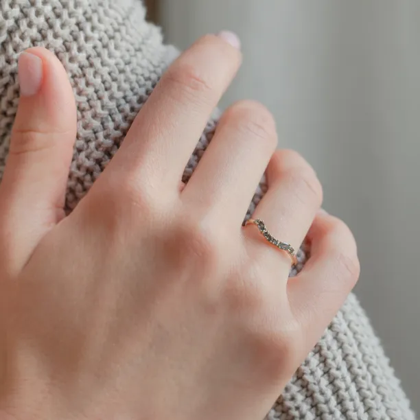 Curved wedding ring with salt and pepper diamonds WESTON Image