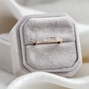 Gold ring in art deco style with moissanites SPENCER Thumbnail