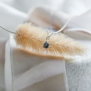 Minimalist necklace with salt and pepper diamond KAI Thumbnail
