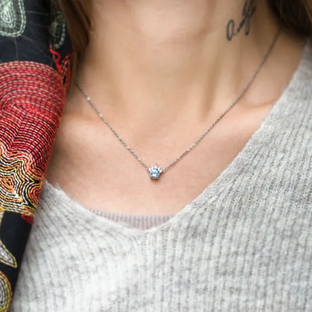Gold necklace with aquamarine and diamonds AZURINE Image