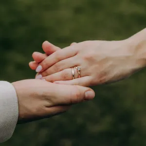 Gold branch ring with salt and pepper diamond ROWYN Thumbnail