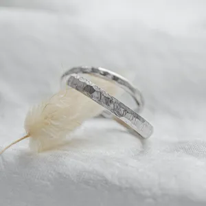 Gold hammered wedding rings BERGEN