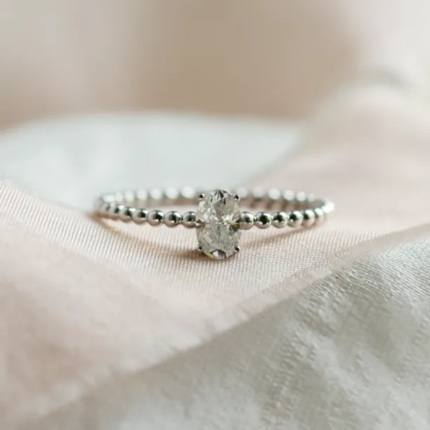 Minimalist beaded ball ring with moissanite CARLIN Image