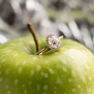 Halo engagement ring with oval moissanite BLANC Thumbnail
