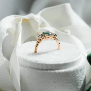 Profile view of the BACCHUS ring showing its raised moss agate setting