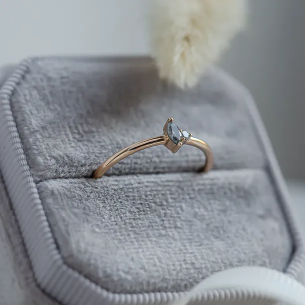 Gold minimalist cluster ring with salt and pepper diamonds KAIP Image