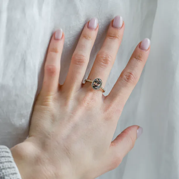 Elegant halo ring with salt and pepper diamonds TANANAI Image