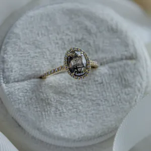 Elegant halo ring with salt and pepper diamonds TANANAI Thumbnail