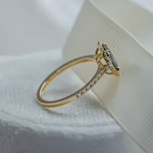 Elegant halo ring with salt and pepper diamonds TANANAI Thumbnail