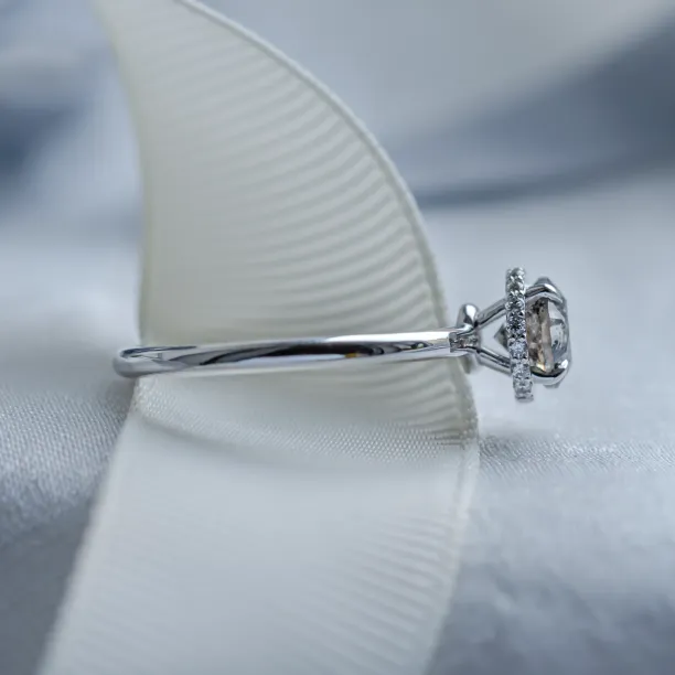 Side view of the TANAQUIL salt and pepper diamond engagement ring setting