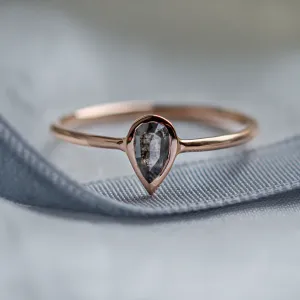 Minimalist engagement ring with pear salt and pepper diamond LAELIA Thumbnail