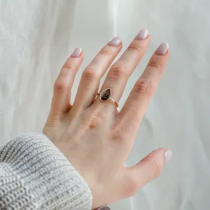 FLAVIA ring with a salt and pepper diamond worn on the hand