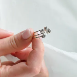 Minimalistický prsten se salt and pepper diamantem ve tvaru hexagon HEXI