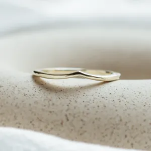 Minimalist curved wedding ring CATANIA Thumbnail