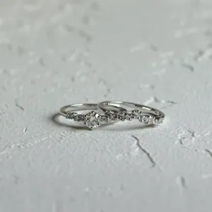 Zásnubní set s diamanty GABRIELE naaranžovaný společně v šikmém pohledu