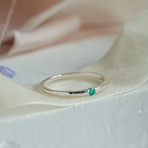 Minimalist ring with emerald HAIMERALD Thumbnail