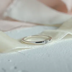 Minimalist engagement ring with salt'n'pepper diamond HAIMER Thumbnail