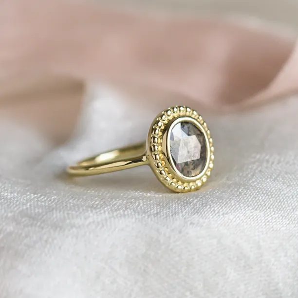 Gold vintage ring with salt and pepper diamond PHILIPPE Image