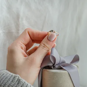 Elegant engagement ring with salt and pepper diamond ANGELA Thumbnail