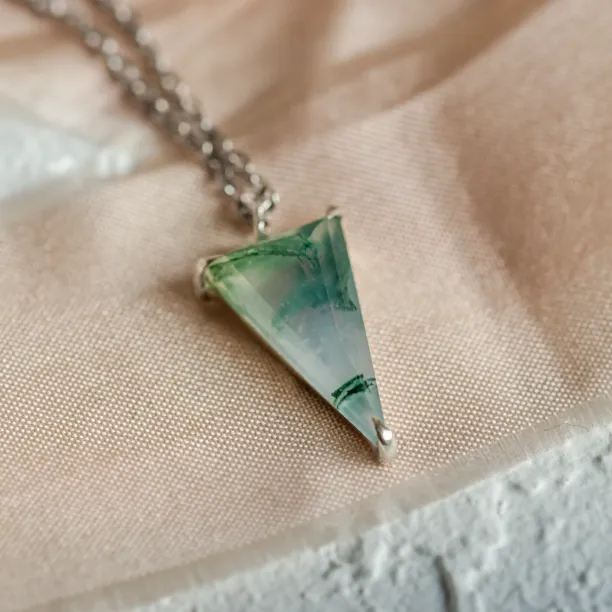Gold triangle moss agate necklace GALADRIEL Image