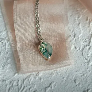 Gold necklace with pear moss agate NOLDOR