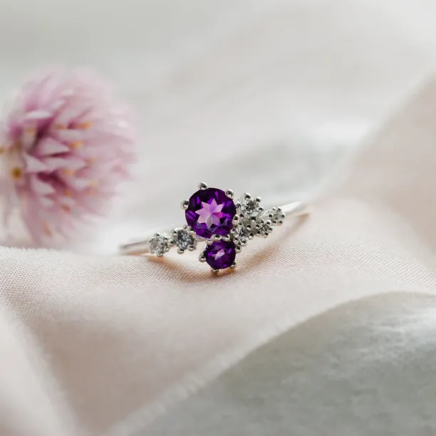 Gold cluster ring with amethyst and diamonds BERRY