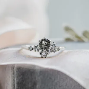 Cluster ring with rutilated quartz and diamonds SATURN Thumbnail