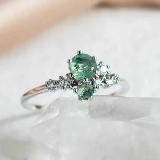 Cluster ring with moss agate and diamonds FANTASY Image