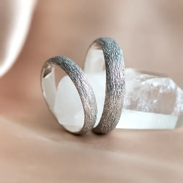 Wedding rings with unusual surface MARTAS Image