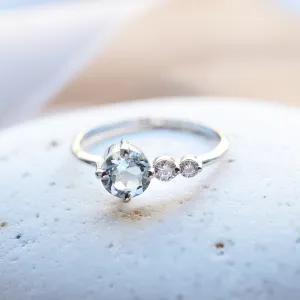 Romantický prsten s akvamarínem a diamanty AQUA Thumbnail