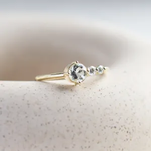 Romantický prsten s akvamarínem a diamanty AQUA Thumbnail