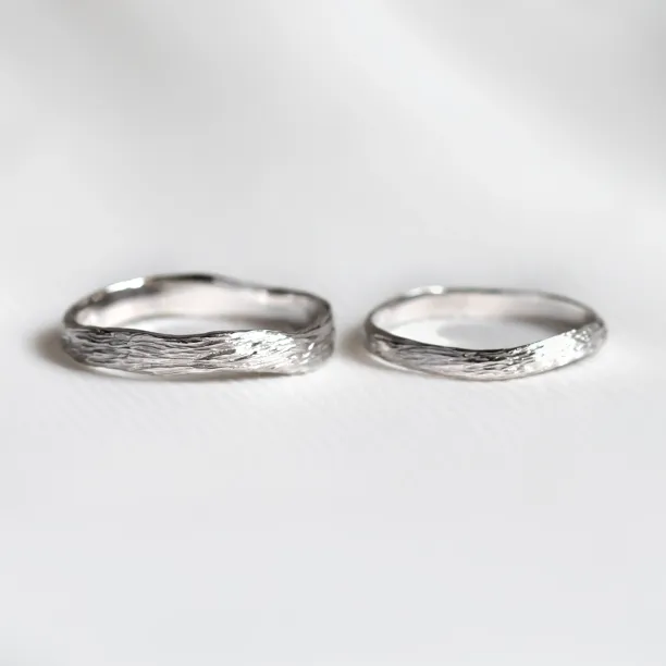 Gold twig wedding rings MIANA Image