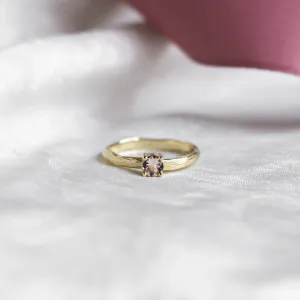 Unusual engagement ring with morganite MORGI Thumbnail