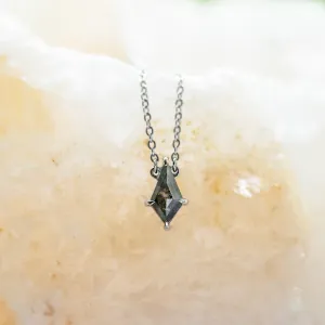 Gold necklace with salt and pepper diamond MELBOURNE Thumbnail