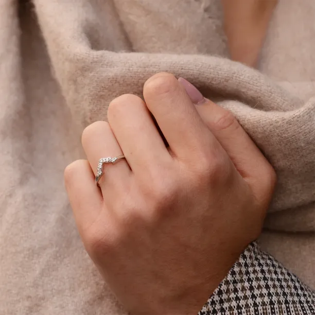 Vykrojený snubní prsten s diamanty HARRY Image