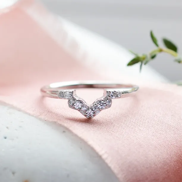 Vykrojený snubní prsten s diamanty HARRY Image