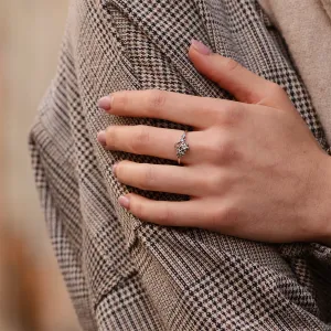 Gold ring with salt and pepper diamonds CLUSTRÉ Thumbnail