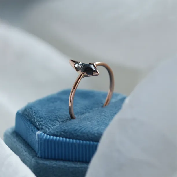 Basic salt'n'pepper diamond ring WILMA Image