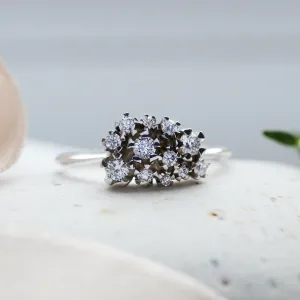 Netradiční zlatý cluster prsten s diamanty SEVERINO, detailní pohled