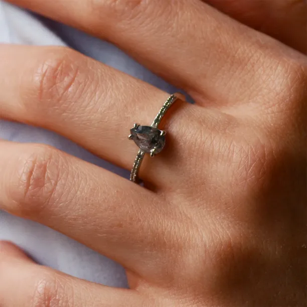 Gold engagement salt'n'pepper diamonds ring JACQUETTE Image