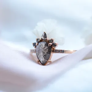 Gold cluster salt'n'pepper diamonds ring FILOMENA Thumbnail