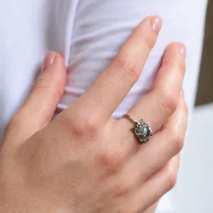 Gold unusual ring with salt´n´pepper diamonds BEEZEE Thumbnail