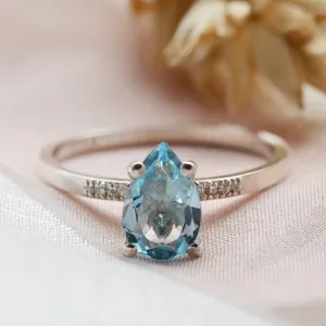 Zásnubní prsten s modrým topazem a diamanty SOFIA
