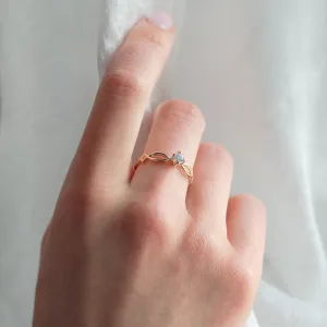 Zlatý propletený prsten s diamantem QUEENS Thumbnail